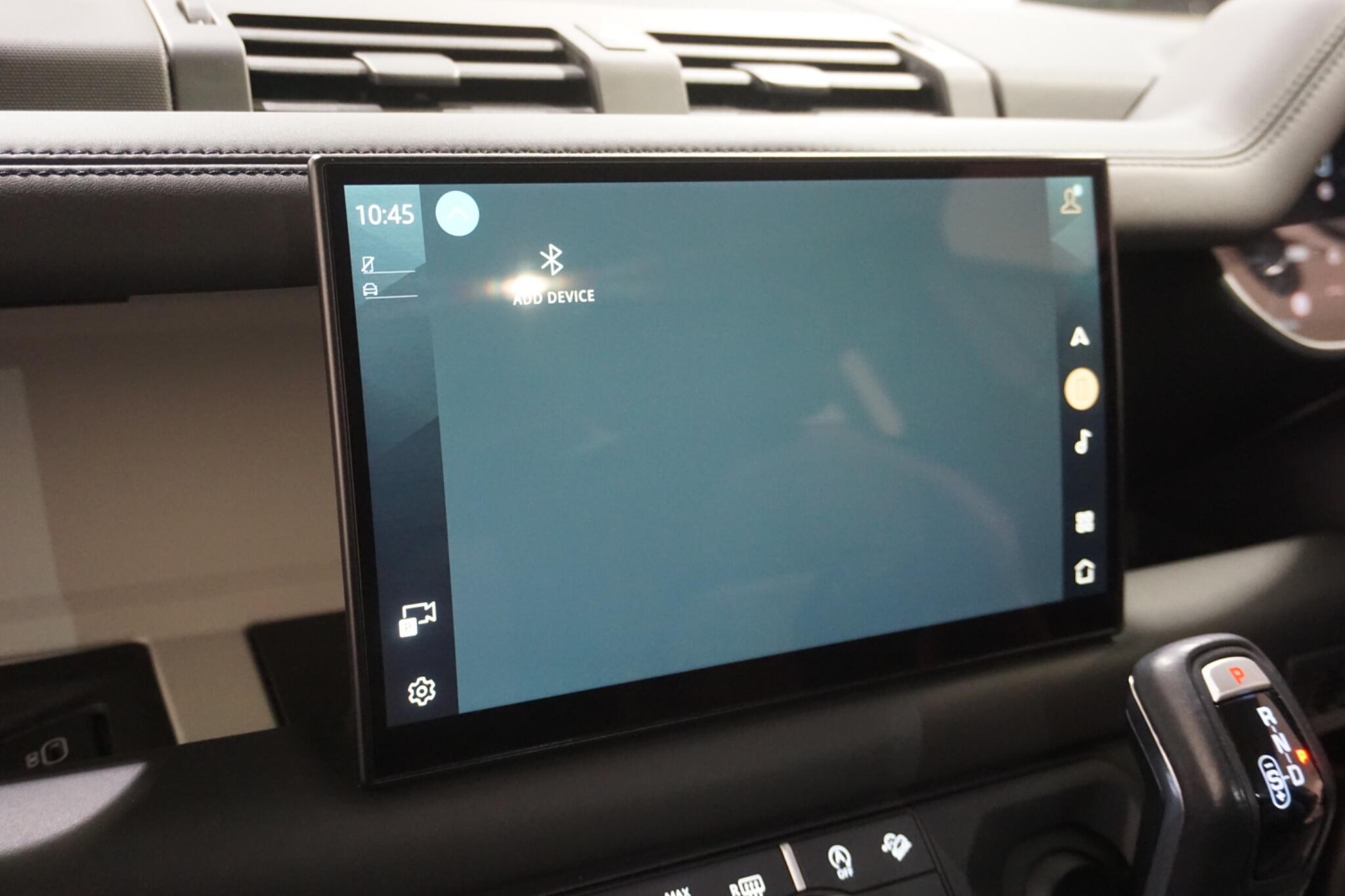 Land Rover Defender 110 3.0 D250 MHEV HSE Hard Top SUV 5dr Diesel Auto 4WD MWB Euro 6 (s/s) (250 ps)